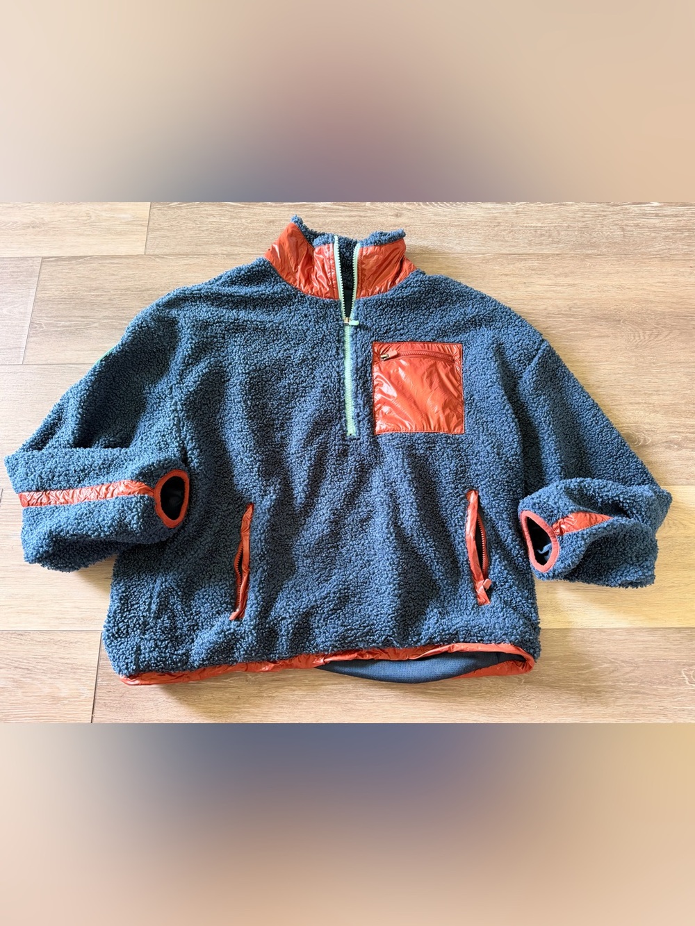 Fabletics Larisa Blue Fleece Pullover - Small